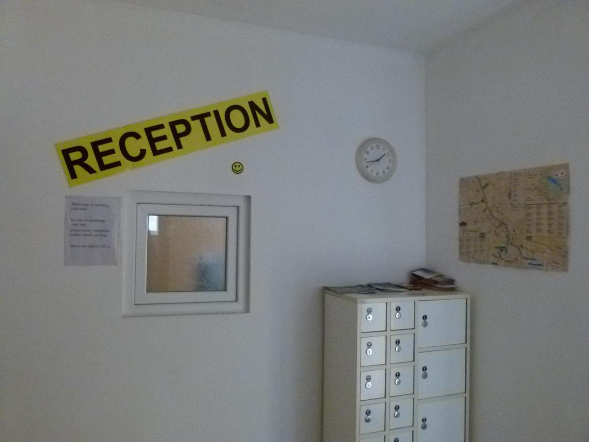 Why Me Eco-Friendly Hostel ティビリシ エクステリア 写真