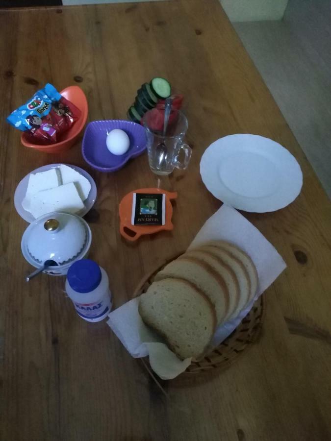 Why Me Eco-Friendly Hostel ティビリシ エクステリア 写真